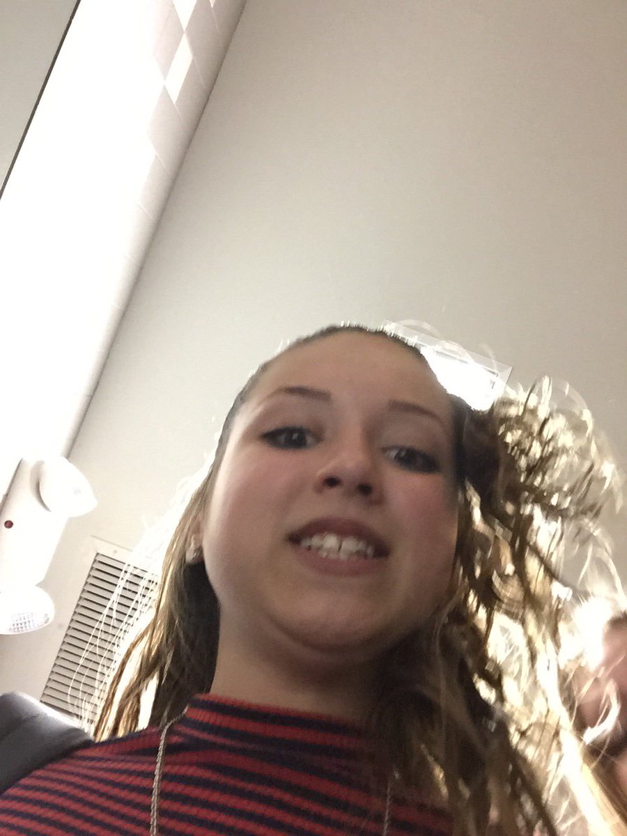 EmilyMaeMac's tweet photo. @ayookatyy1 happy birthday pretty! 💗💗💗💗💗💗💗💗💗💗💗 #donthateme #thesearegreat #loveyou https://t.co/3hsYqTYChl