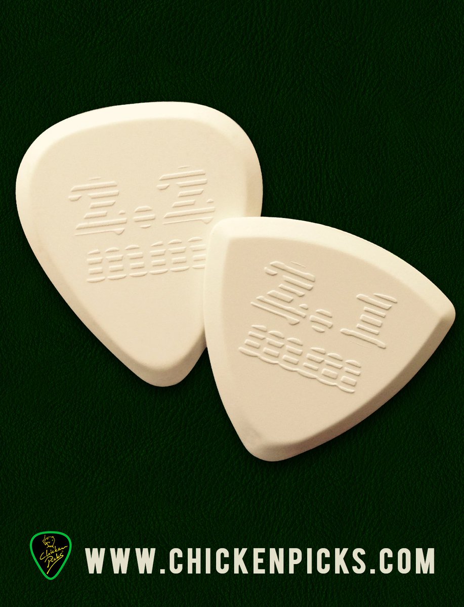 _ChickenPicks_'s tweet photo. What's your favorite guitar pick? Please tell us at #favoritepick!!
#Guitar #Gear #Gearnerds #ChickenPicks https://t.co/xDj6G5WCx7