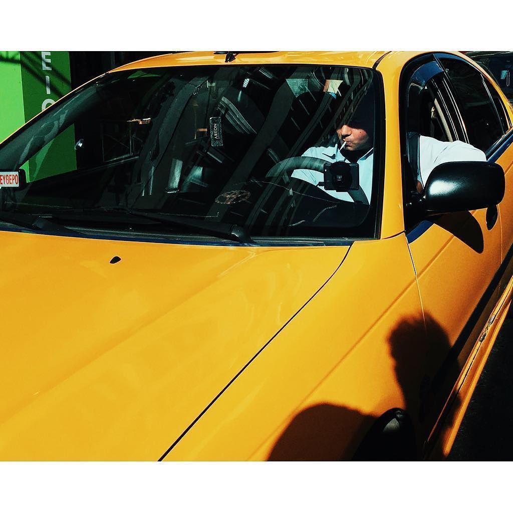 brainyartist's tweet photo. Cab. #yellowwar https://t.co/WLt4jKacCt