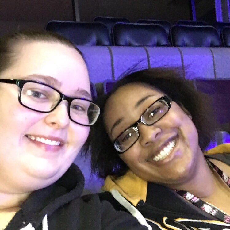 bashley257's tweet image. At last nights concert with sis! @Mickeyqueen45