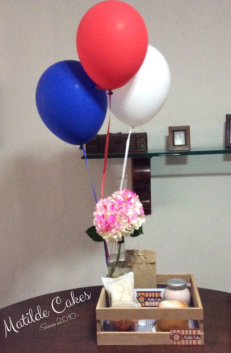MatildeCakes's tweet photo. Desayuno sorpresa #desayunosorpresa #cúcuta #smoothie #globos #saludable #healthy #birthday #birthdaybreakfast https://t.co/OPqAm9klxS