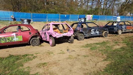 mike_001's tweet photo. i killed a car last sunday! what did you do? https://t.co/7cJnJYCuiZ