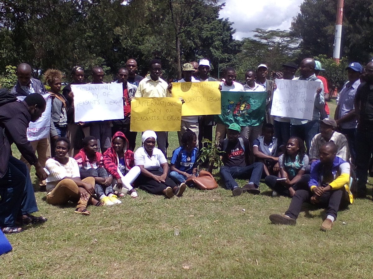 via_campesina's tweet photo. Kenyan Peasants League in Nairobi calling for 'Welfare Spending' and not 'Warfare spending' on #17April2016 https://t.co/W5fkvA9msL