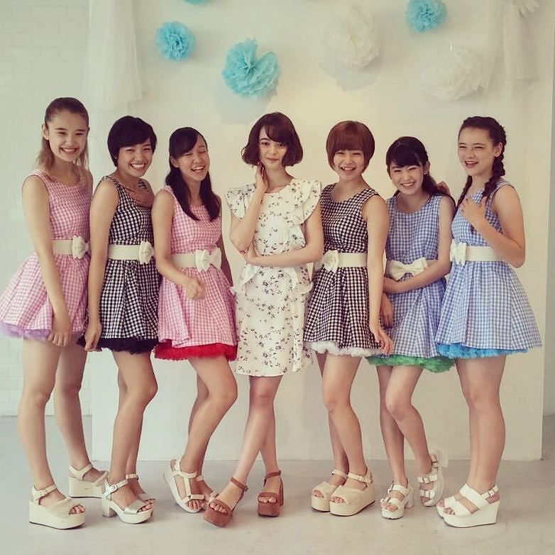 Obp アイドル O B P オキナワ美少女プロジェクト 事務所先輩の玉城ティナさんと オキナワ美少女プロジェクト Obp 沖縄 美少女 Okinawa Kawaii 国際通り 玉城ティナ