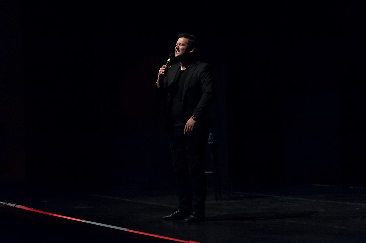 teatr_lutnia's tweet photo. #StandupTime było obłędnie! :D https://t.co/NFshLchVW7 #RafałPacześ #ŁukaszLodkowski #KarolModzelewski #teatrlutnia https://t.co/UsrD4PGOnn
