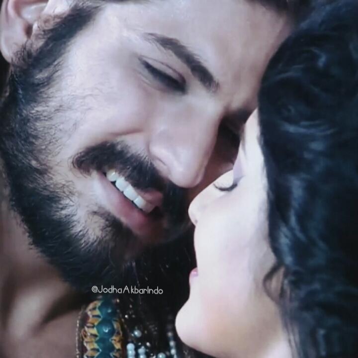 jodha akbar hindi serial kiss and hug jodha akbar hindi serial kiss and hug