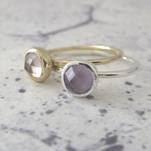 MrsPandP's tweet photo. Chic, understated & elegant fine jewellery from @NikkiAnneS #weddingrings #simplerings https://t.co/bDybZWFHCb https://t.co/QIsmwtQP1I