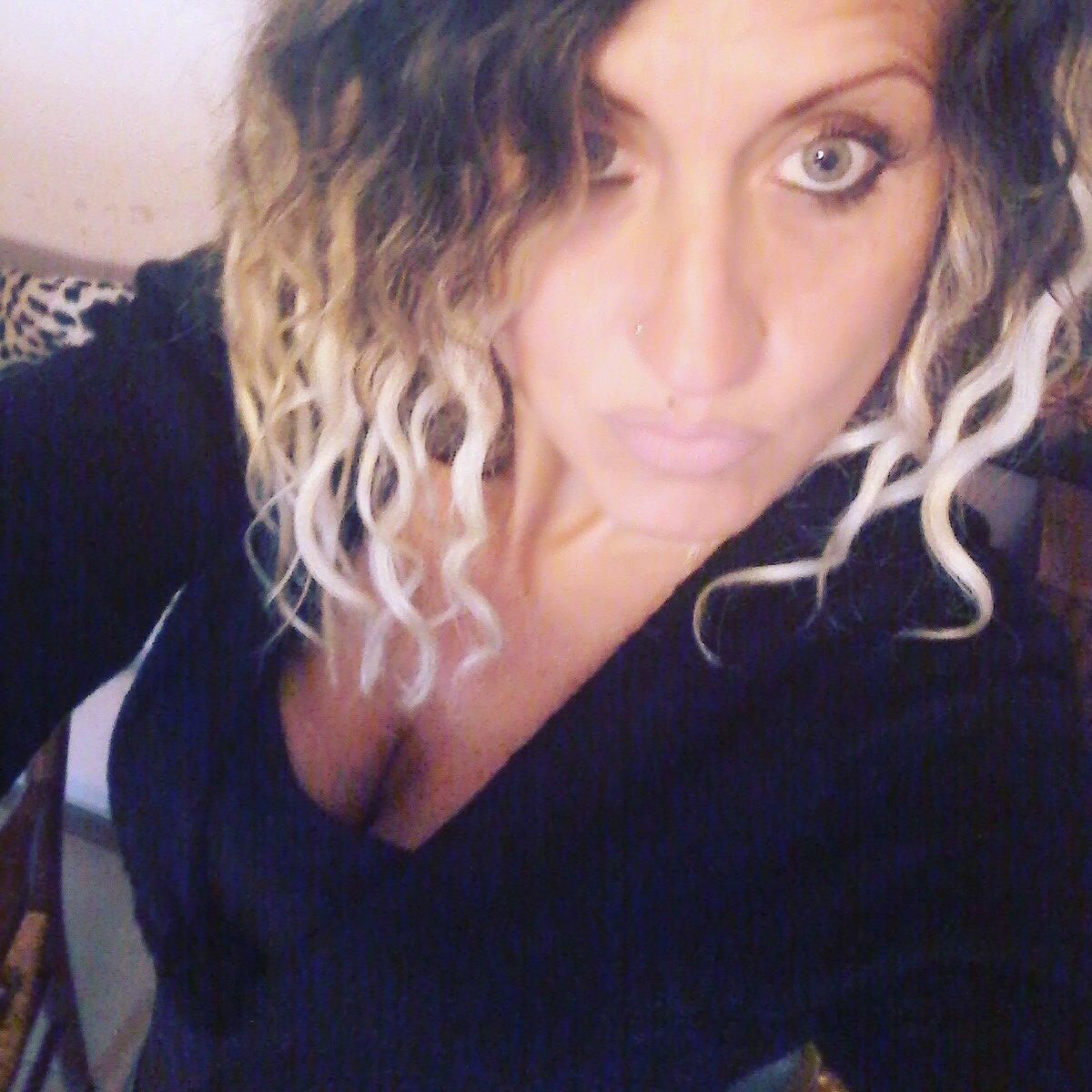 __ciuciu__'s tweet photo. S'è cagnat'o 'tiemp'schizzcazzchea*,,,cos'è pazz''''*☆ https://t.co/jI6ztj6ntp