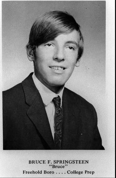 Bruce @Springsteen's 1967 high school yearbook photo. The Boss is just 18 years old here