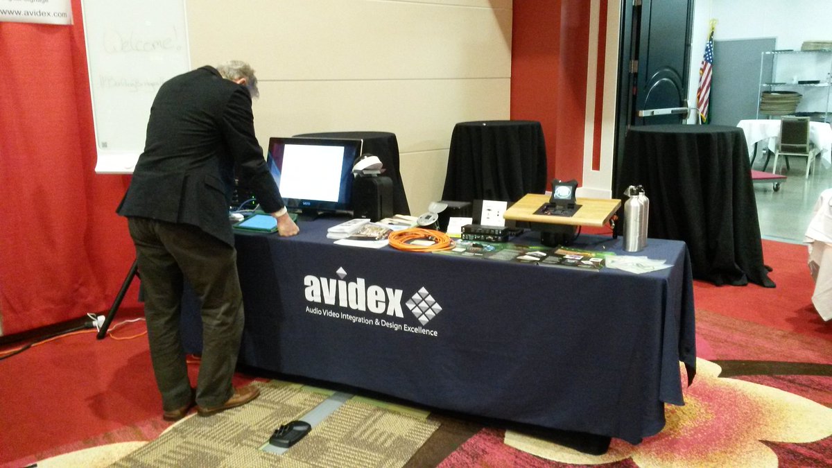 fsr_edu's tweet photo. Welcome #BuildingBridges16 attendees. Looking forward to a day of learning and networking! #avtweeps https://t.co/eLNuoMbZPa