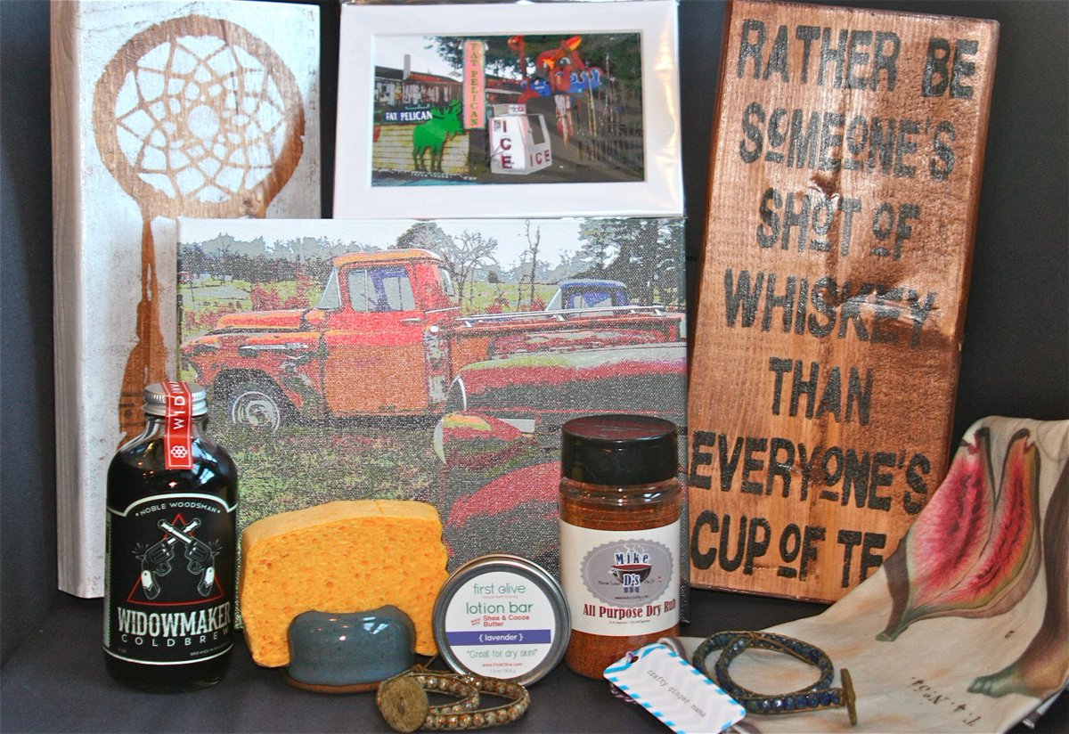 Our purchases from the April #foodandflea from <a href="/WoodPaintStudio/">WoodGrainGrits</a>, <a href="/MikeDsBBQ/">Mike D’s BBQ</a>, <a href="/First_Olive/">First Olive</a> <a href="/noblewoodsman/">Noble Woodsman</a>
