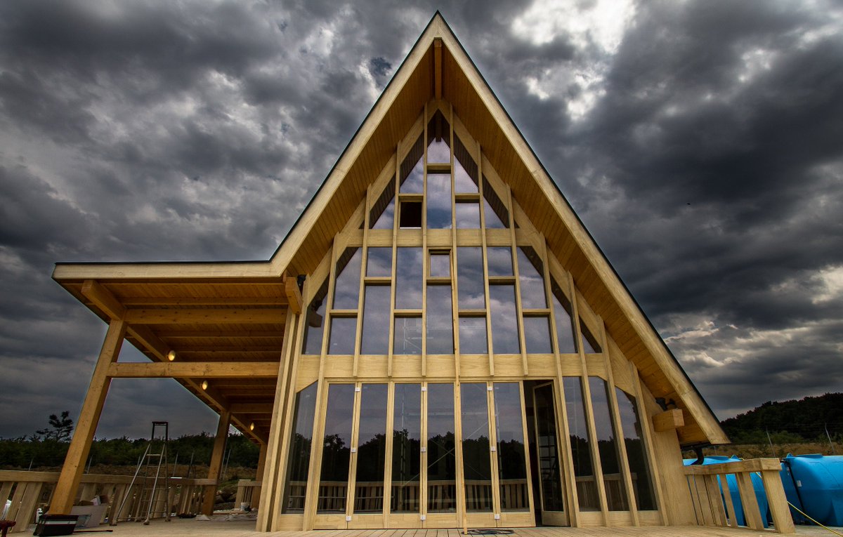 Accoya's tweet image. This stunning #Romanian home is made entirely from #Accoya wood! 
bit.ly/23I6d3x @Tecade_ #endlessabilities