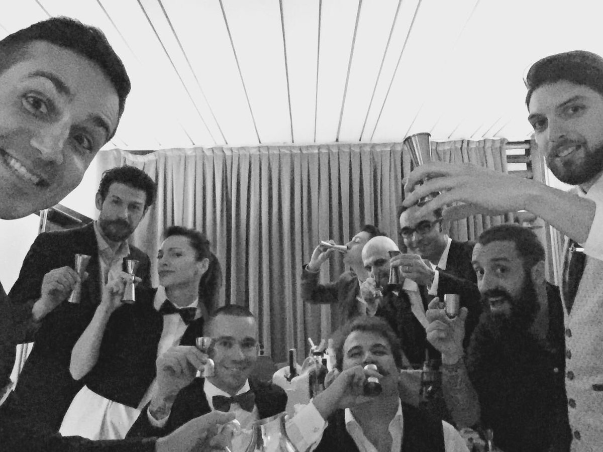 FCocktailWeek's tweet photo. Pronti per la #diretta #canale7 #florencecocktailweek #FCW16 https://t.co/Bf45eirf8S