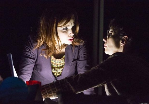 clubegazeta's tweet image. Com Débora Falabella no elenco, "Contrações" estreia no Teatro da Caixa bitly.com/1WtpdR7