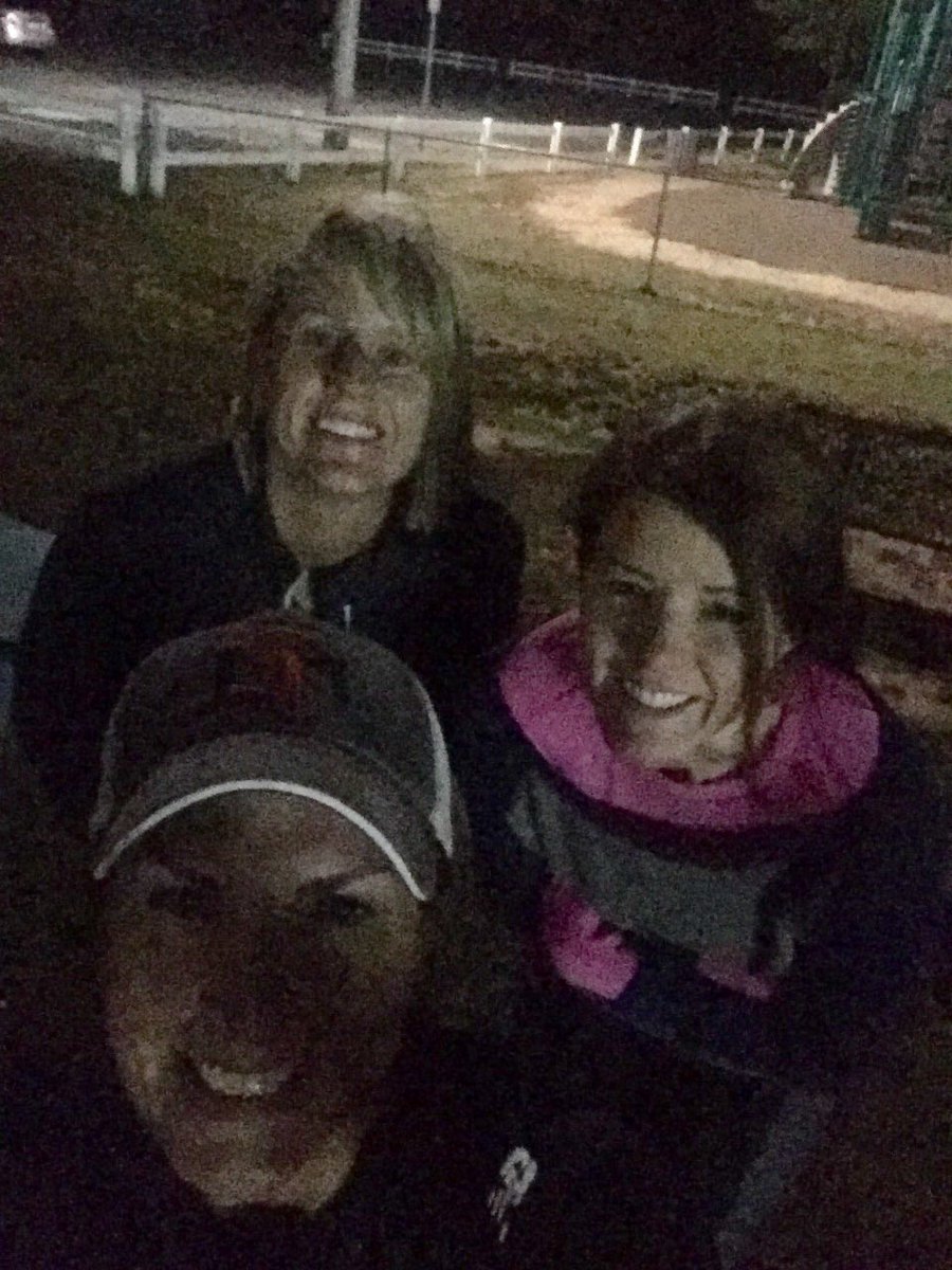 FIAFlorence's tweet photo. Pax out of 3 movin and shakin on a cold morning. #fiacounts https://t.co/t14YfBMLf5