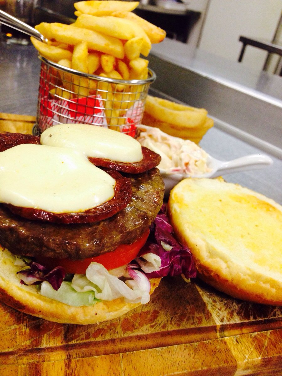 kingstontheatre's tweet photo. Love Burgers? So do we #foodinhull https://t.co/gOmj1f2MUd