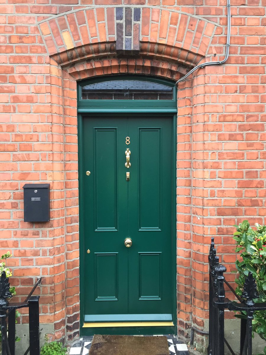 fergal5's tweet image. Fitted a fab door at previous project from 2010 yesterday in Rathmines. #protectedstructure #renovate