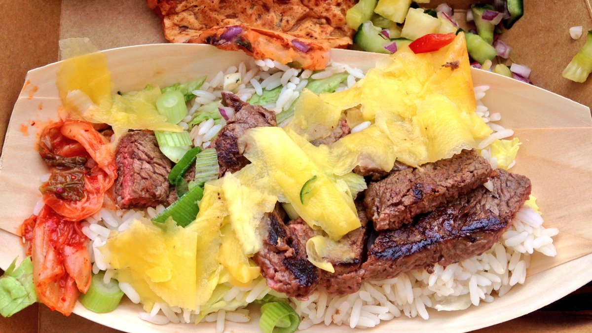 FoodeoIreland's tweet image. .@cutthemustardie today @Fitzwilliamsq @LunchtimeMarket  it's #tastyfood 🍴#bulgoggi