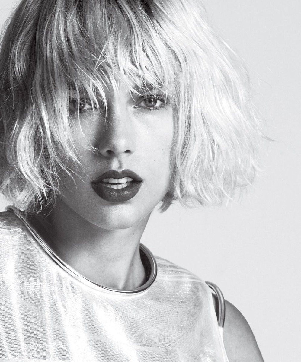 tayswiftdotcom's tweet photo. More of Taylor's @voguemagazine editorial! https://t.co/ovuBCjBdYR