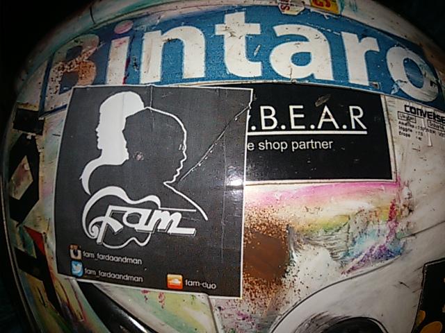 vikopurwoko's tweet photo. @FAM_FardaAndMan Thanks stikernya brader hehe https://t.co/Bkg8UimjoM
