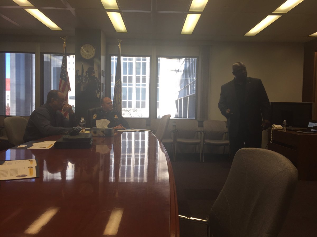 IMPD_Chief's tweet image. Honored to meet with #DonaldNorthcross with #okprogram  to address issues in OUR community.