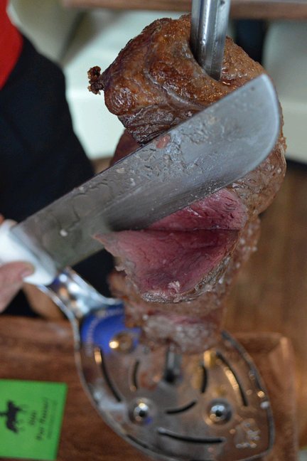 The #EarlyBird catches the #sirloin (That is what they say isn't it?) Daily #discount 5-6:30pm when you book! -JC