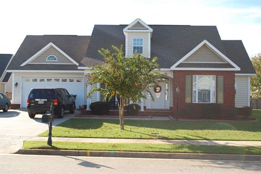 TeamStreetCBSSK's tweet photo. HOME OF THE WEEK! 
97 Haven Crest, BONAIRE
$179,500.00
4BR/3BA
2,085 sq.ft.
High MLS# 128737
Call #TeamStreet today! https://t.co/sdrESZ4tCs