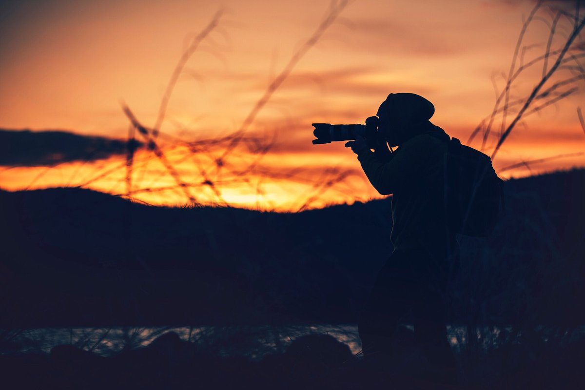 We go live in 2 hours! Follow us on the mountain today at <a href="/SkiNorthstar/">See @Northstar_CA</a> with <a href="/CreativeLive/">CreativeLive</a> photo:<a href="/CameraJesus/">福州</a>