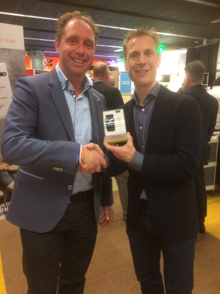 edoboonstra's tweet photo. @GreenBadgers fit!
#WvdO test @onvz gedaan. hoogste score. Altijd leuk. Mooie prijs uit handen van @uytdehaage #mkb https://t.co/AIEUGtQYOk