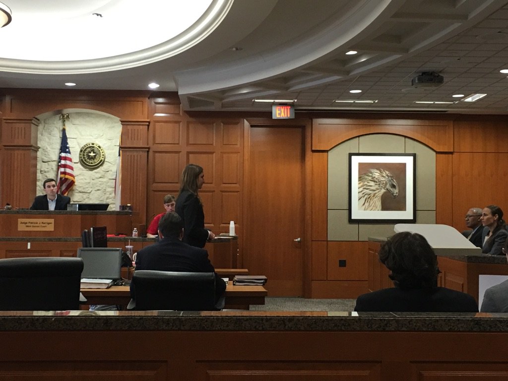 JulianNeiserEsq's tweet photo. @DuquesneLaw advocate Megan Carben doing a fantastic opening. #stmtc @jurisduqlaw https://t.co/aSNYHd7Pxp