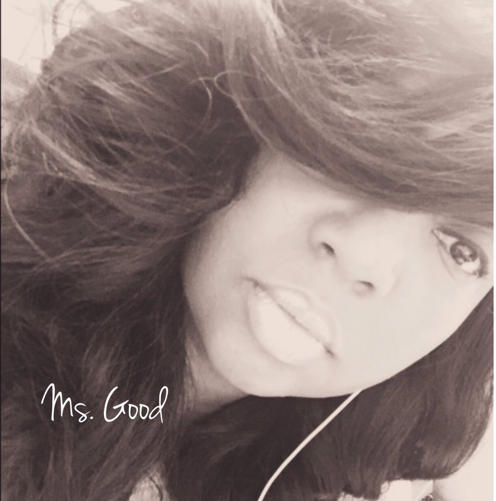 ybgood01's tweet photo. It's always black or white with me, no in between... #girltalk #msgood #goodlife https://t.co/Vow9KoJcSP