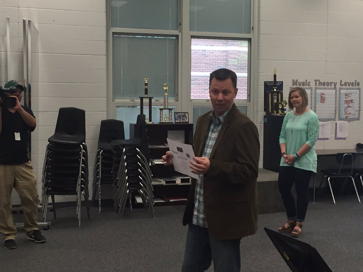 Congrats to <a href="/abc3340/">ABC 33/40 News</a> Teacher of the Week - 7-1 Math Teacher Josh Whitt! <a href="/JWHITT29/">Josh Whitt</a> <a href="/HooverSchools/">Hoover City Schools</a>