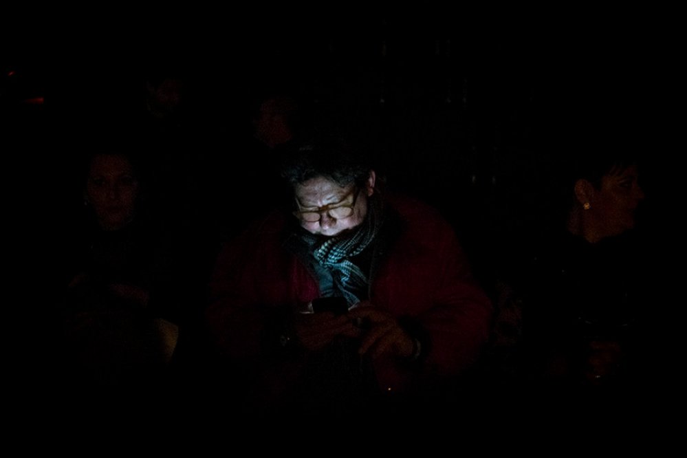 D15info's tweet photo. Hoy hablamos de pobreza energética en Barcelona lTEXTl @gerard_santos lFOTOSl @arianna_gb_ https://t.co/C7hDxMQBaw https://t.co/SRgiQm8k24