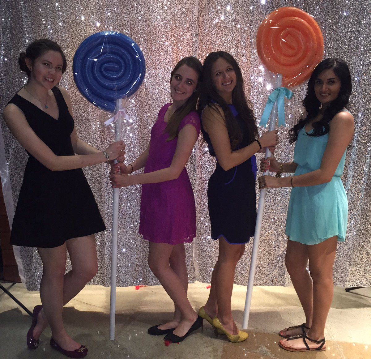em_ivory's tweet photo. @osu_hss I'm most excited about the photo booth! 😊 https://t.co/YYmbFggjuA