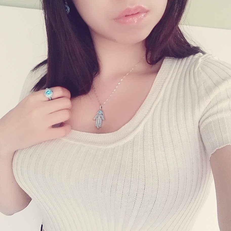 venuscil's tweet photo. https://t.co/UwzE6yymnW #Jewelry #necklace #crystal #creative #style #blue #hand #hansa #spiritual #girl #design https://t.co/pzq8dN72wz