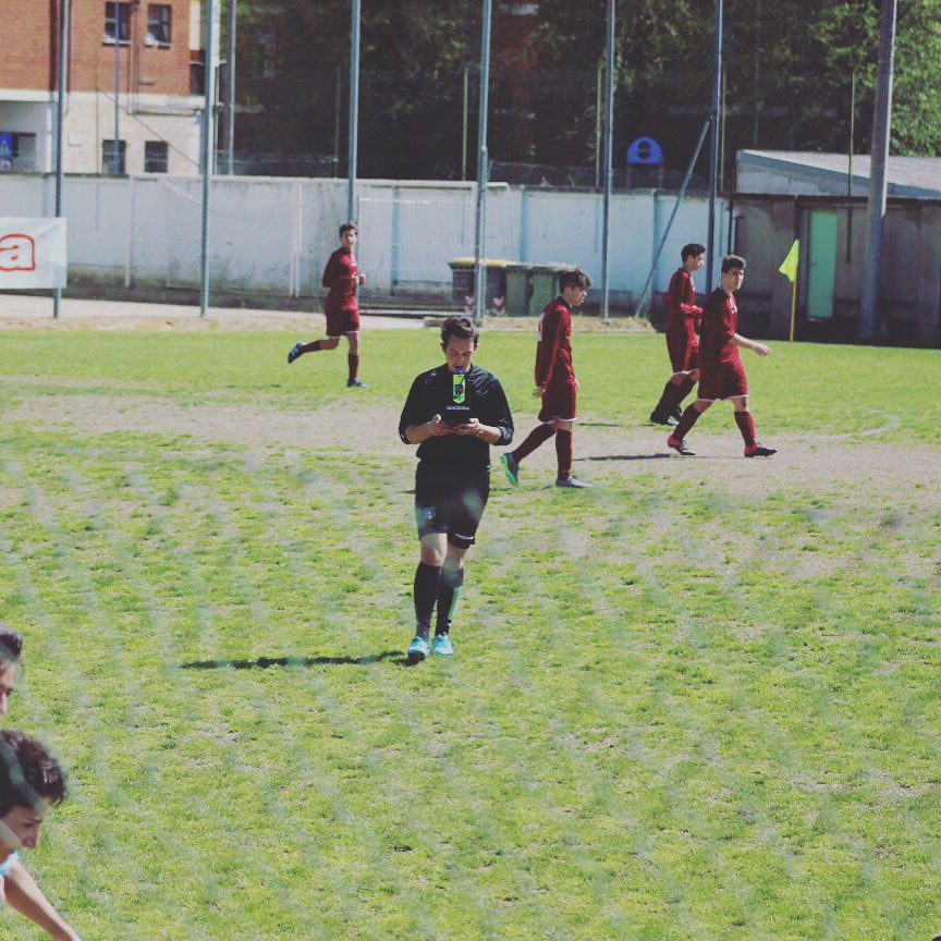 Nazendeli's tweet photo. AIA casale Monferrato ⚽️#arbitro#bellegiornate#finoallafine https://t.co/HyNYaalXpT