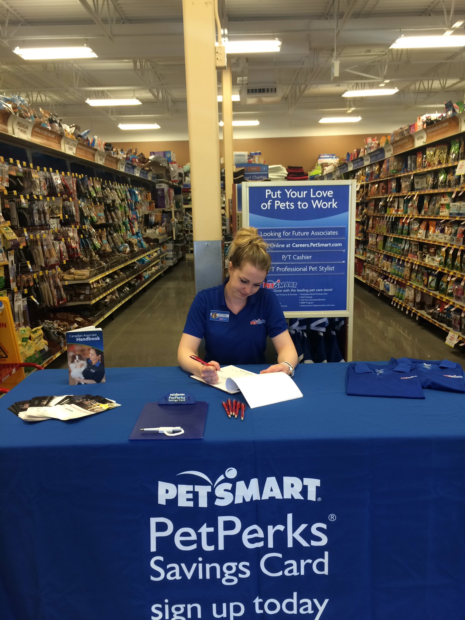 Associate Associate