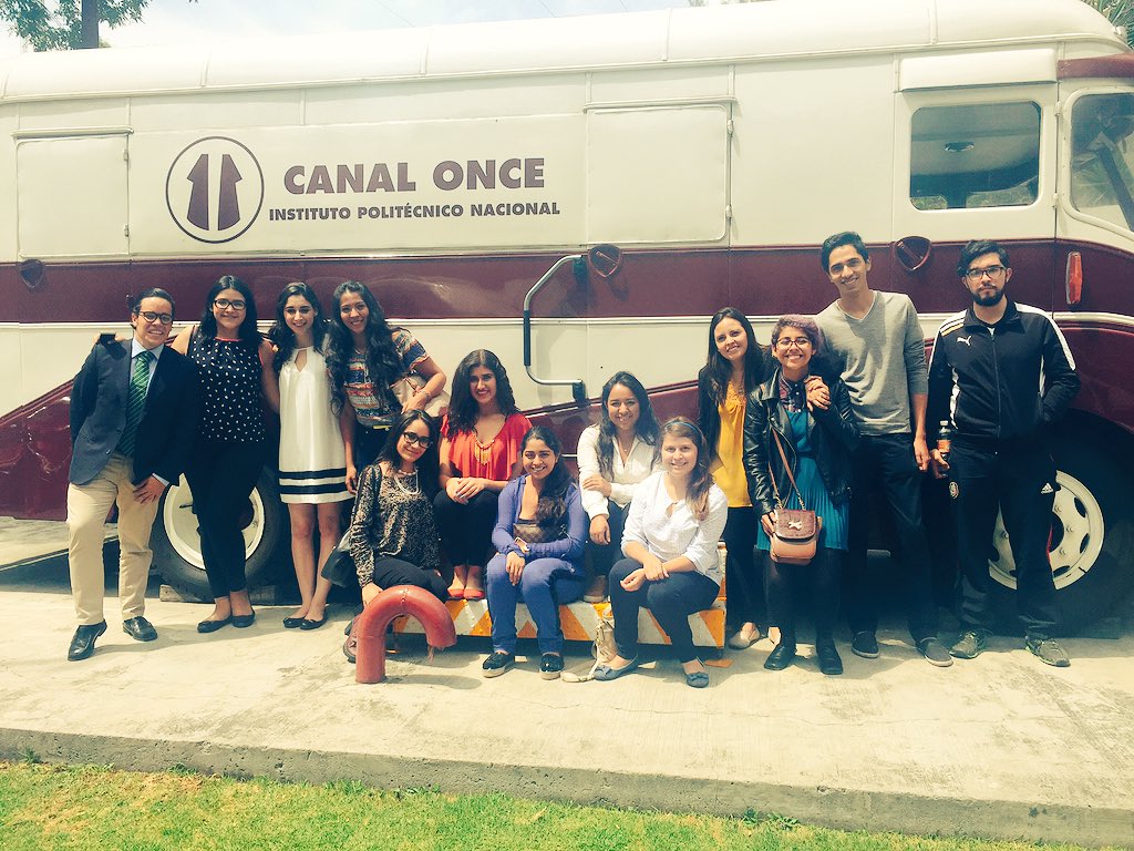 CREA_anahuac's tweet photo. Visita de los alumnos de crea a @CanalOnceTV . Gracias por todo. #somoscrea #andocreando https://t.co/iojZE4ds1H