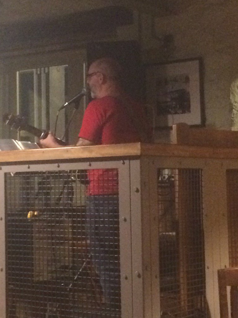 At <a href="/OldMarketHouse/">The Old Market House</a> @christhomas2514 entertaining us :-))