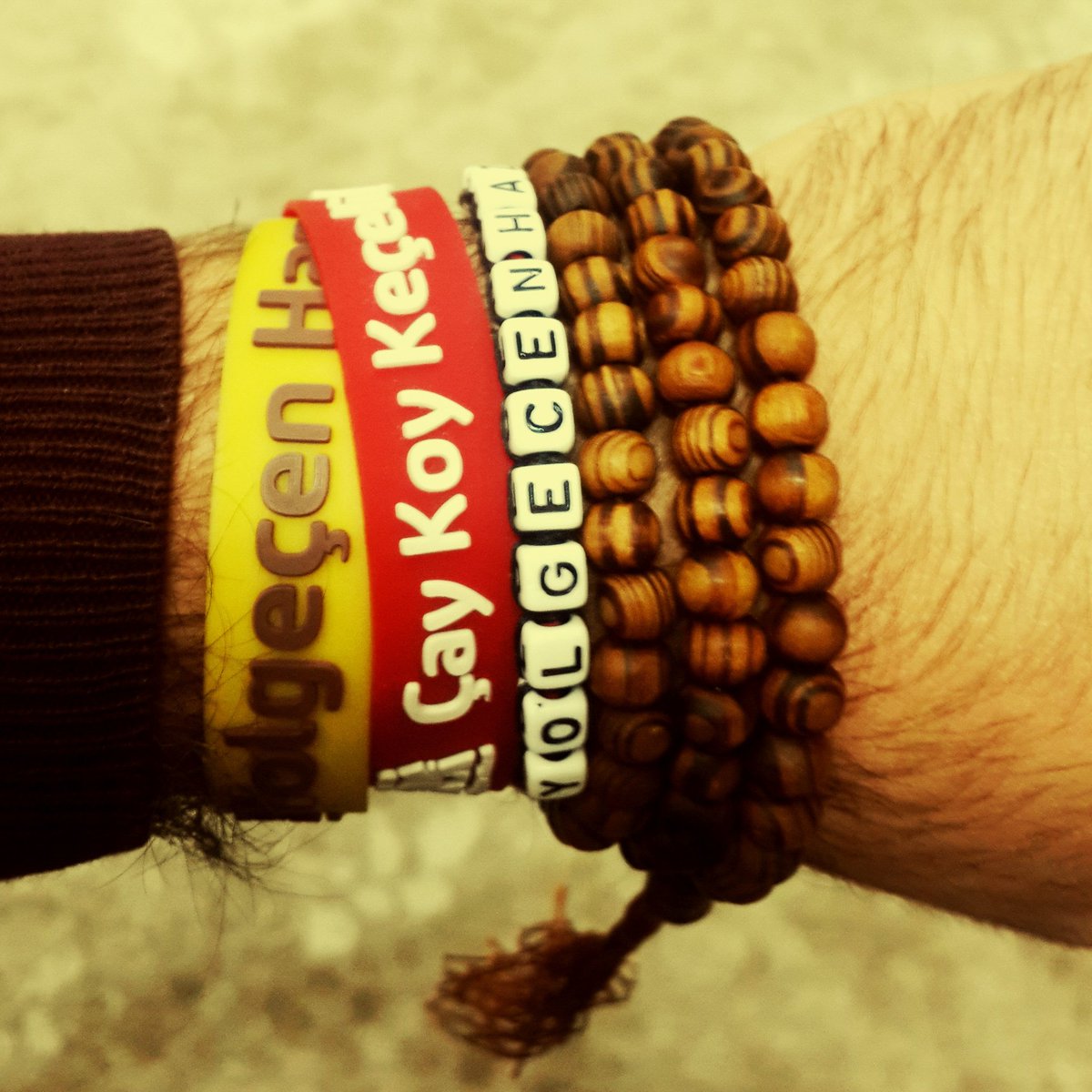 Sevginin faktöriyel almış halidir Yolgeçen Hanı :) Aşktır Yolgeçen Hanı :)