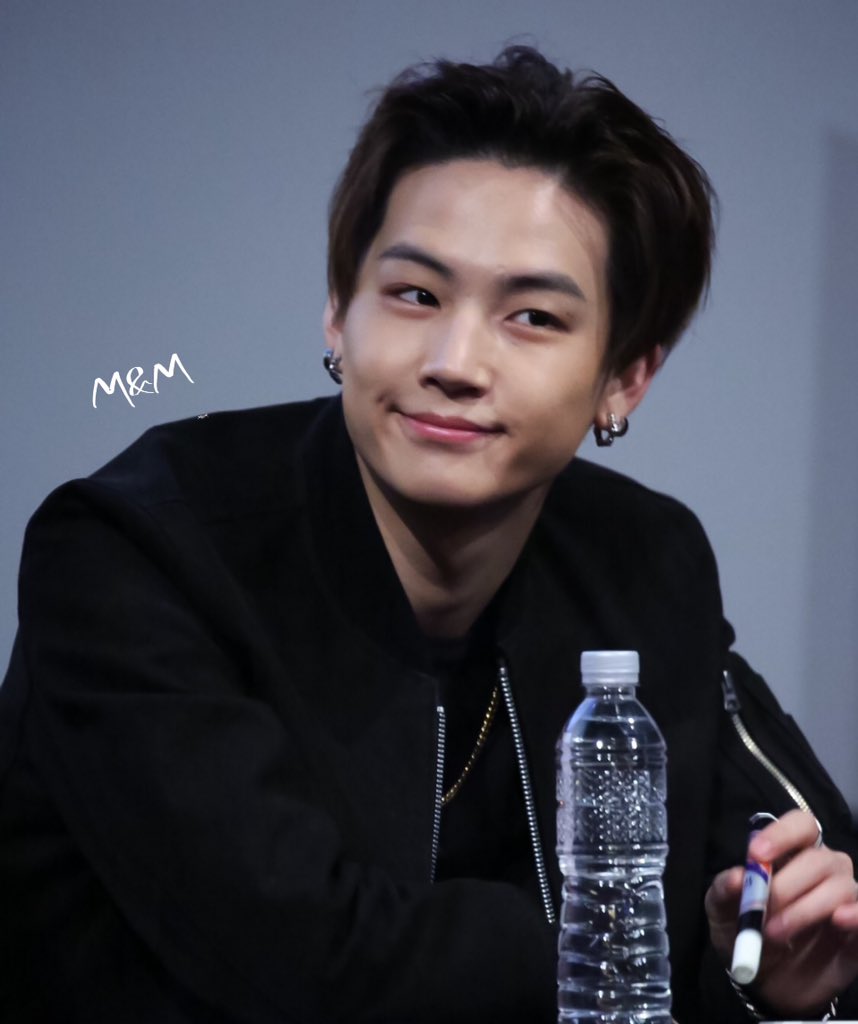 CgBAicxVAAA6efL.jpg:large