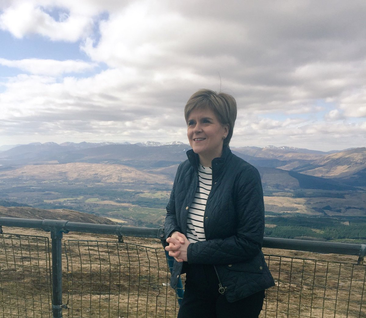 KatyPBow's tweet photo. Claiming the highest visit of the #SP16 campaign, up Aonach Mor with @NicolaSturgeon! #BothVotesSNP @theSNP https://t.co/ZyVigUU9lu