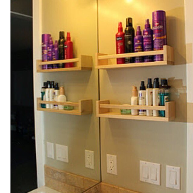 ClutterLessInc's tweet image. Use a spice rack to organize your hair spray, gel, perfumes and so much more #perfectsize #teamorganize #clutterless