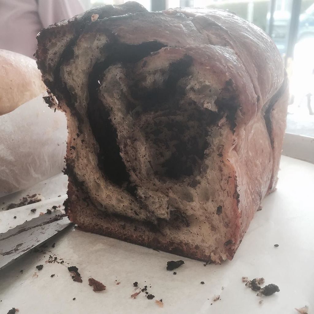 margotbakery's tweet photo. They don't last for long #babka #sourdoughbabka #swirls #babka #chocolatebabka #onthecount… https://t.co/bJBCZ2CK0s https://t.co/hUTBsY89Qs