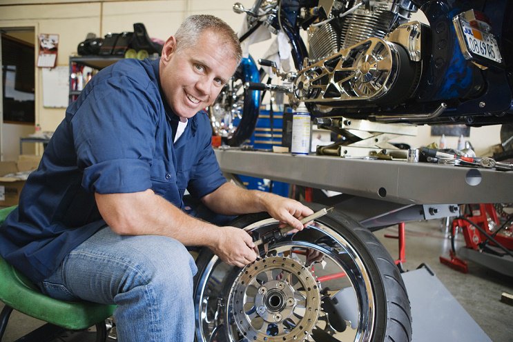Get your next tune-up at Spitzie’s H-D! Contact us for more info: bit.ly/1SbyrBH\