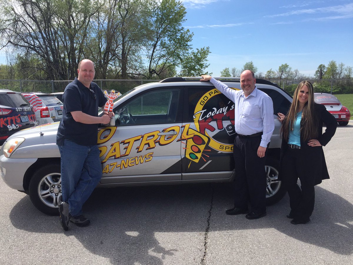 NancyTheToll's tweet photo. Slow down in work zones and #ArriveAlive. Flat Bob with @KTTSNews and the KTTS Go-Patrol. #GoOrangeForSafety! https://t.co/PNQ1tn8kmM