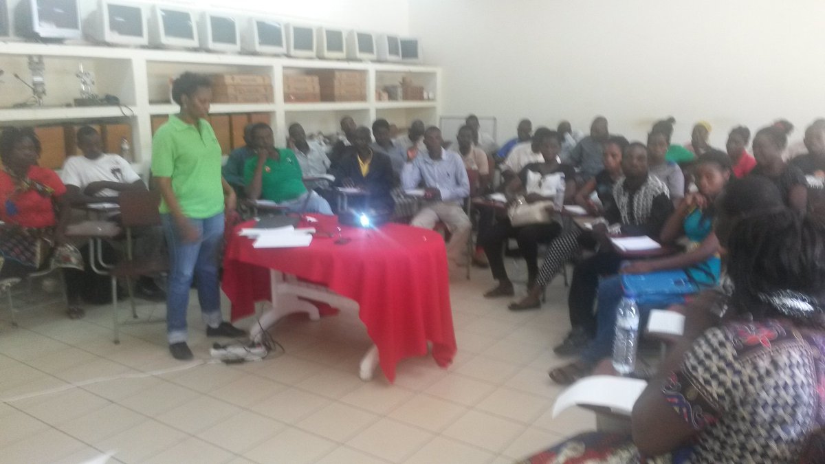 # KUWUKA  JDA training afected  comunities  on  mining  impacts  monitoring  in  Tete,  Mozambique ,  14-15 April