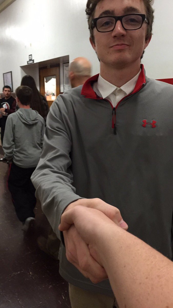 jennashepherd23's tweet image. 400 retweets &amp;amp; @ZCAIN513 wears a duct tape suit to prom! every rt counts!!