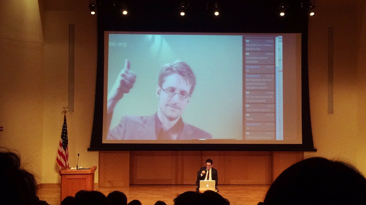 Julia Barthel (@juliabarthel) on Twitter photo "Is there anything you would've done differently, Mr. Snowden?" - "I would've come forward sooner." <a href="/GULectureFund/">GU Lecture Fund</a> "Is there anything you would've done differently, Mr. Snowden?" - "I would've come forward sooner." <a href="/GULectureFund/">GU Lecture Fund</a>