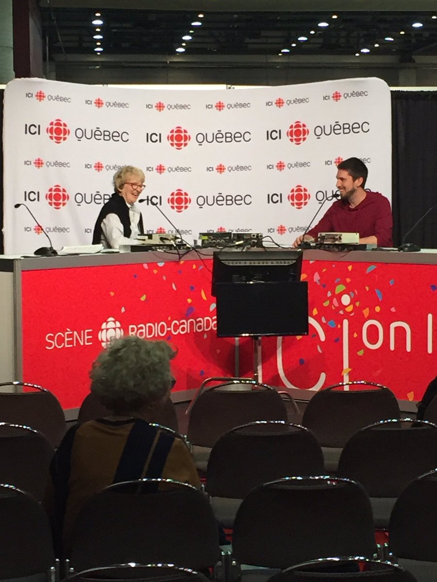 GroupeLibrex's tweet photo. C'est au tour de @DavidGoudro d'être en entrevue au Salon international du livre de Québec ! #librexsilq https://t.co/WQ5d1b7gi8